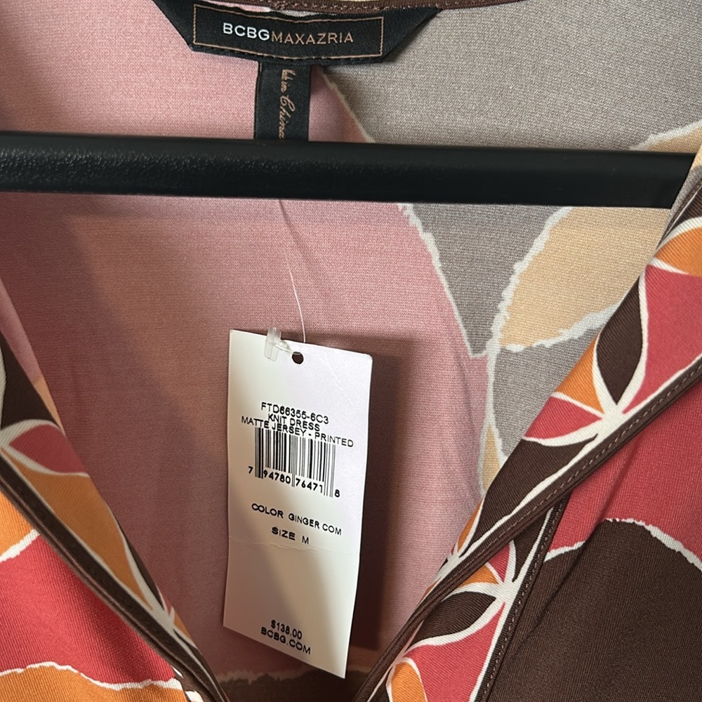 NWT Colorful Geometric Pattern Dress - Picture 3 of 6
